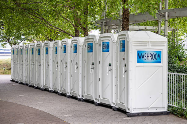 Types of Portable Toilets We Offer in Belvedere, CA